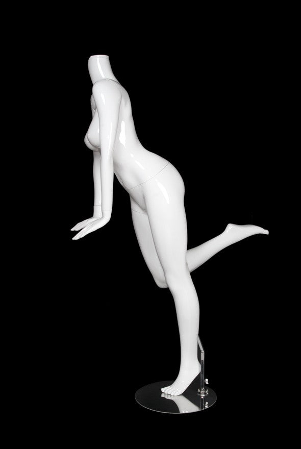 FEMALE FUN POSE4 W/ CAP - HEAD SOLD SEPARATE (MAF-FUN4/SWHT)