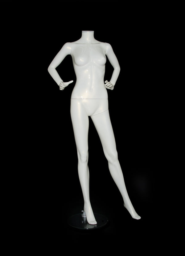 PLASTIC FEMALE MANNEQUIN (116) (MAF-P2-416)