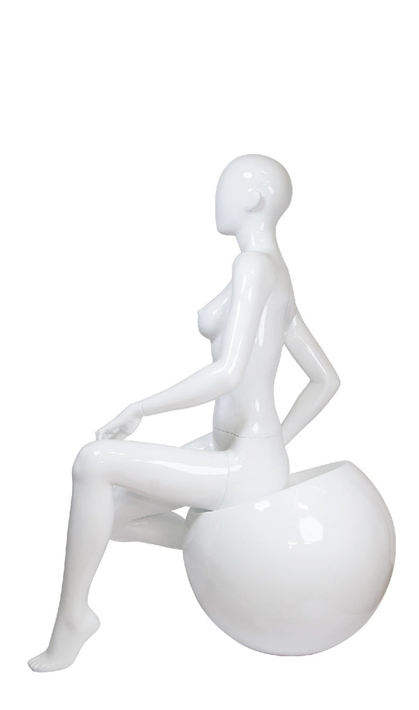 FEMALE EGG MANNEQUIN (MAF-S2-EGG25)