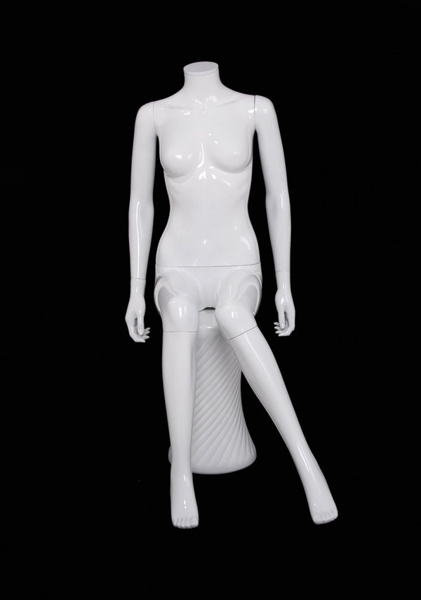 PLASTIC SITTING FEMALE MANNEQUIN (120) (MAF-P2-420)