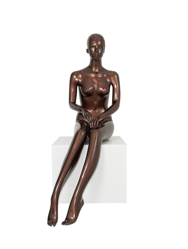 TRENDY FACELESS FEMALE SITTING MANNEQUIN (MAF-S2-408)